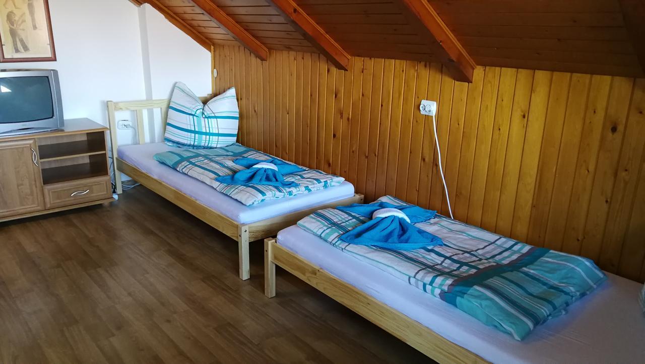 Dunakanyar Bed & Breakfast Göd Exteriér fotografie